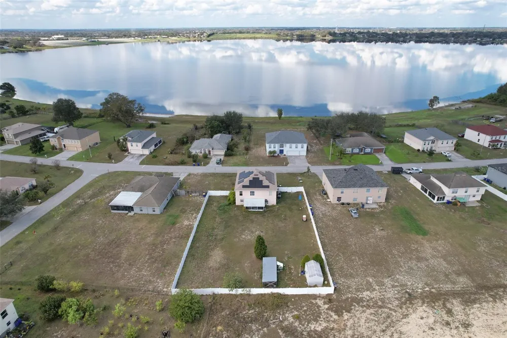 169 VISTA VIEW AVENUE Eagle Lake, FL 33839