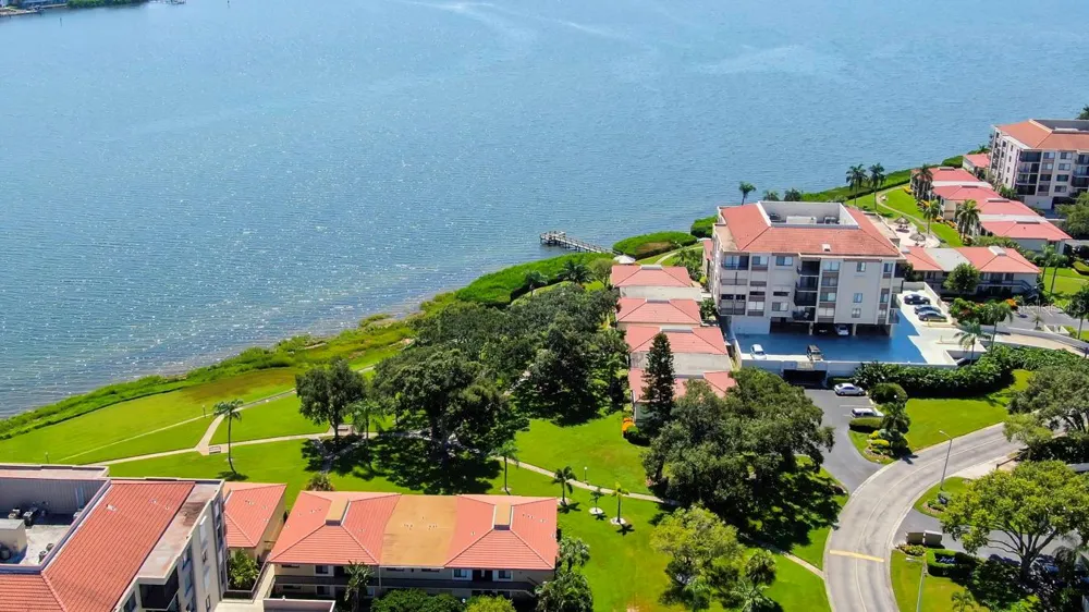 6218 PALMA DEL MAR BOULEVARD S #606 St Petersburg, FL 33715