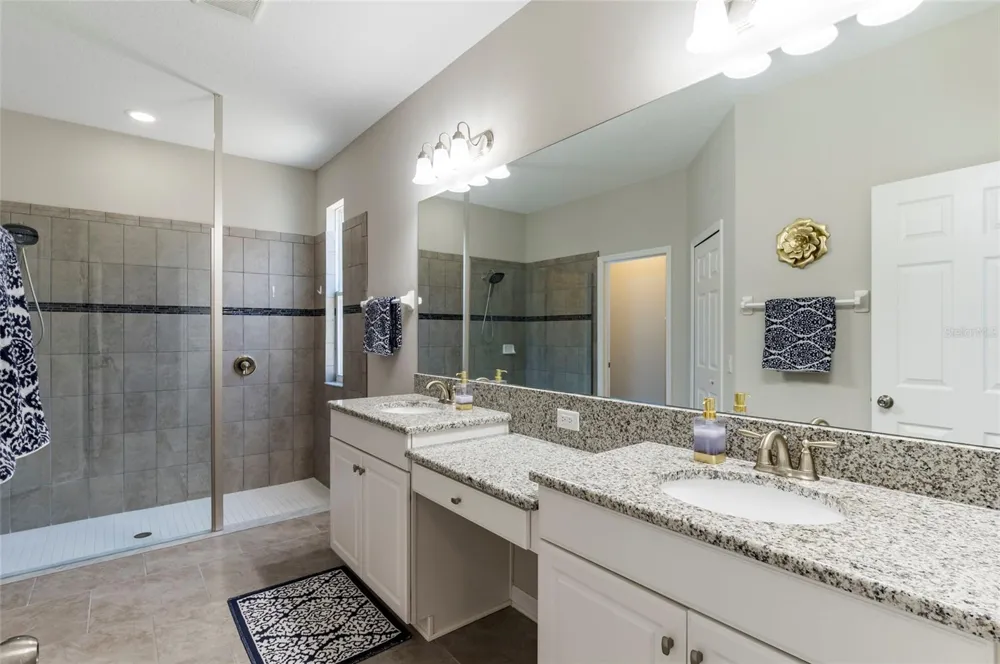 11420 AMAPOLA BLOOM COURT Riverview, FL 33579