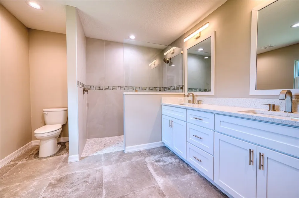1183 CEDAR AVENUE Englewood, FL 34223