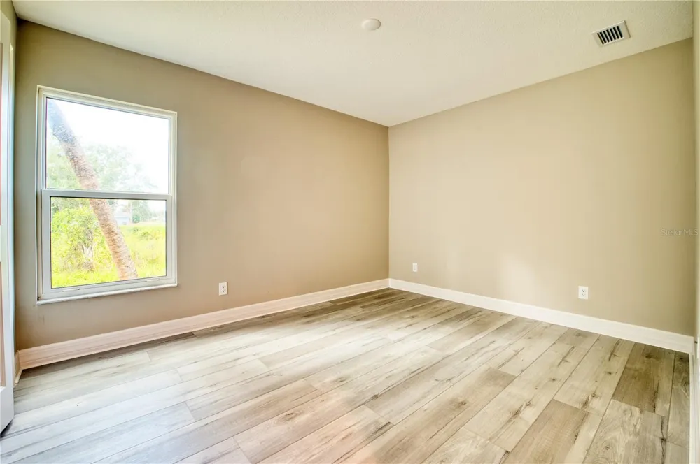 1183 CEDAR AVENUE Englewood, FL 34223