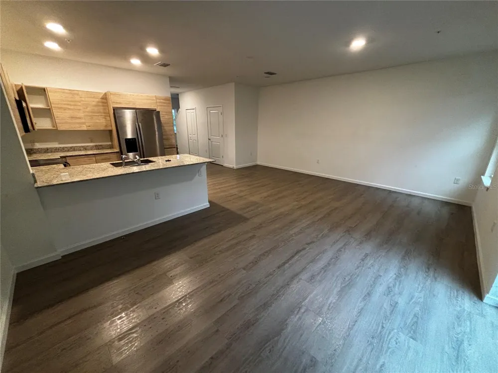 1209 SOUTHSTATION PLACE #303 Orlando, FL 32809