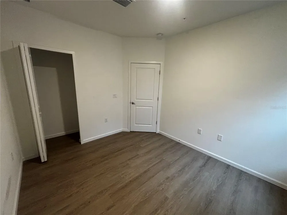 1209 SOUTHSTATION PLACE #303 Orlando, FL 32809