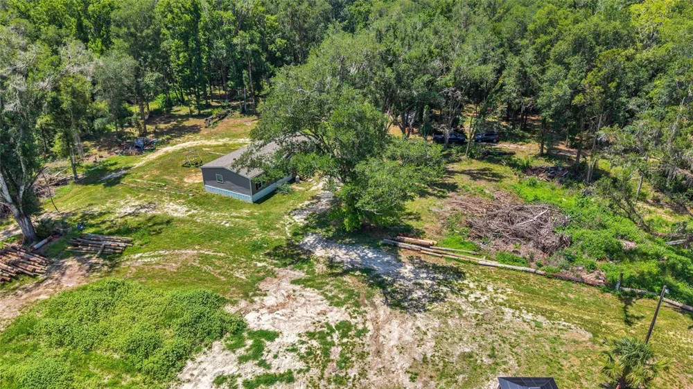 24050 CORTEZ BOULEVARD Brooksville, FL 34601