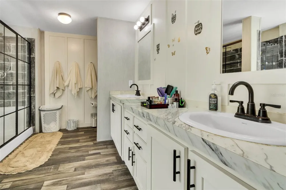 24050 CORTEZ BOULEVARD Brooksville, FL 34601