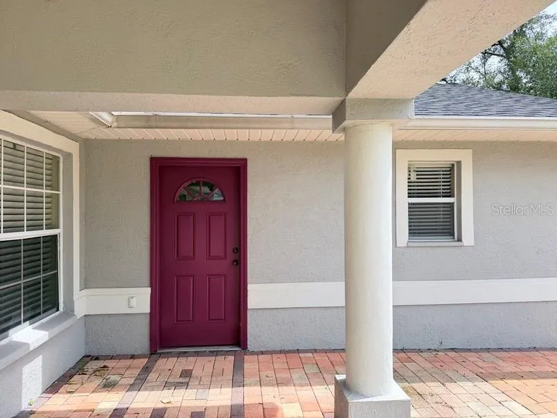 12721 OLA AVENUE Tampa, FL 33612