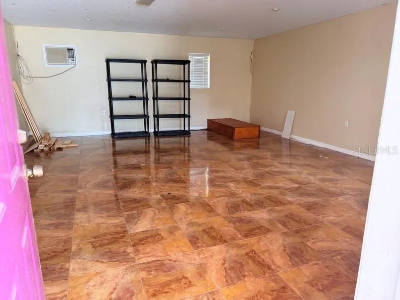 12721 OLA AVENUE Tampa, FL 33612