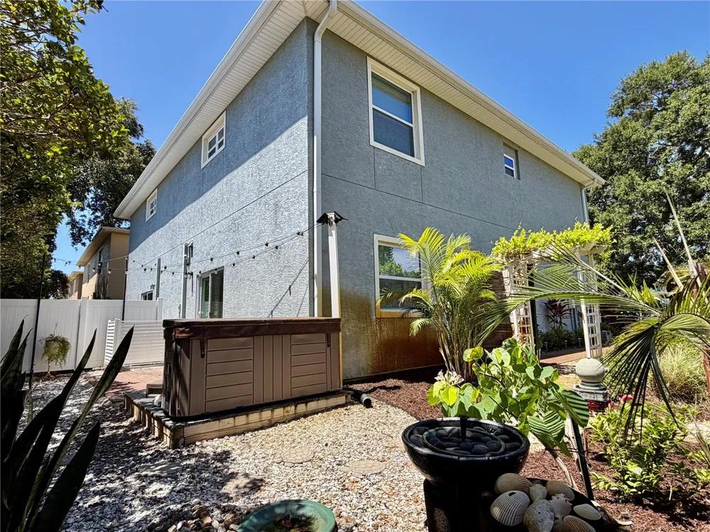 281 ASHLEY COURT Dunedin, FL 34698