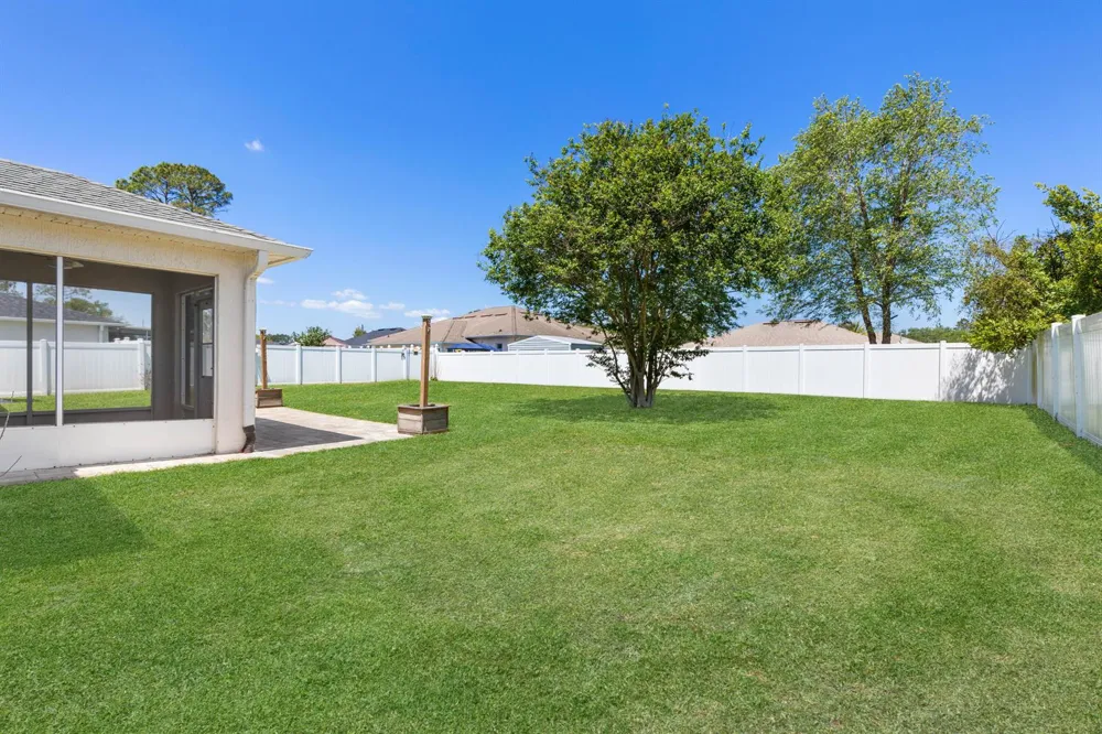 27 Wood Arbor Lane Palm Coast, FL 32164