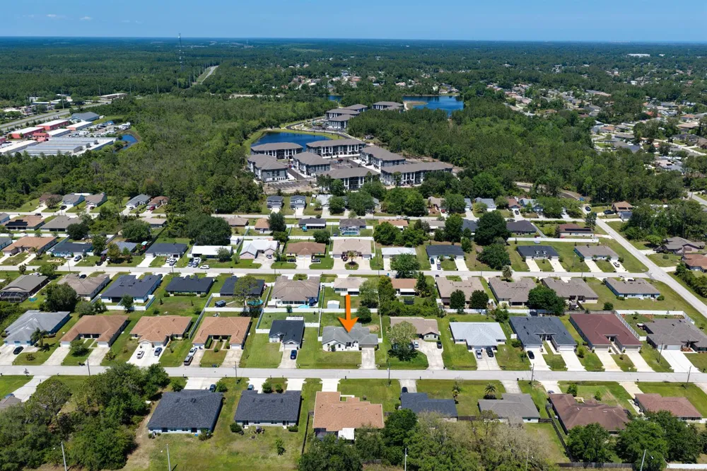 27 Wood Arbor Lane Palm Coast, FL 32164