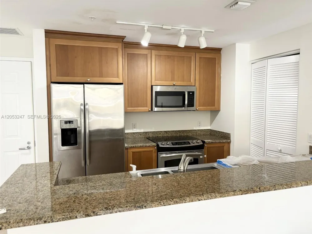 55 MERRICK WAY WY #713 Coral Gables, FL 33134