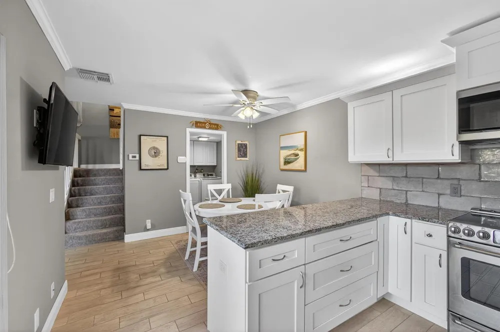 112 OCEAN COVE DRIVE Jupiter, FL 33477