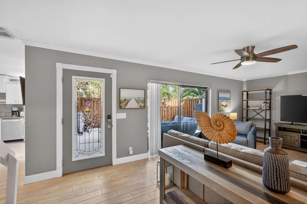 112 OCEAN COVE DRIVE Jupiter, FL 33477