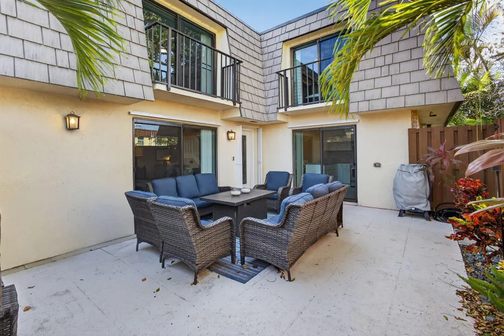 112 OCEAN COVE DRIVE Jupiter, FL 33477