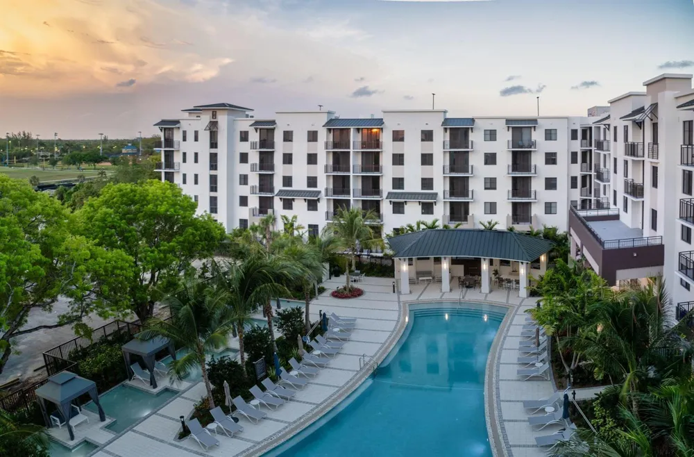 17945 SW 97th Avenue #507 Palmetto Bay, FL 33157