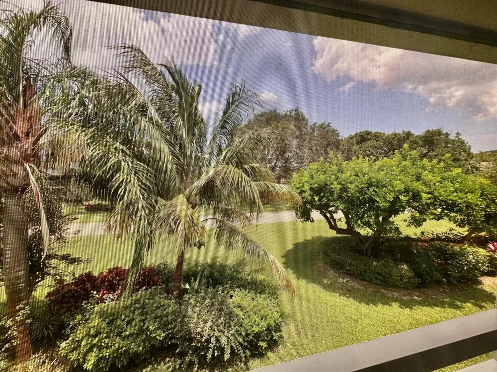 6 GARDEN STREET #204P Tequesta, FL 33469