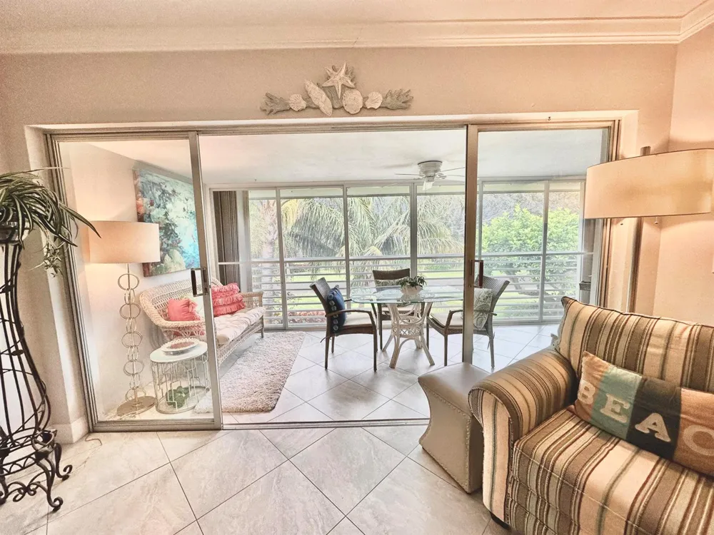 6 GARDEN STREET #204P Tequesta, FL 33469