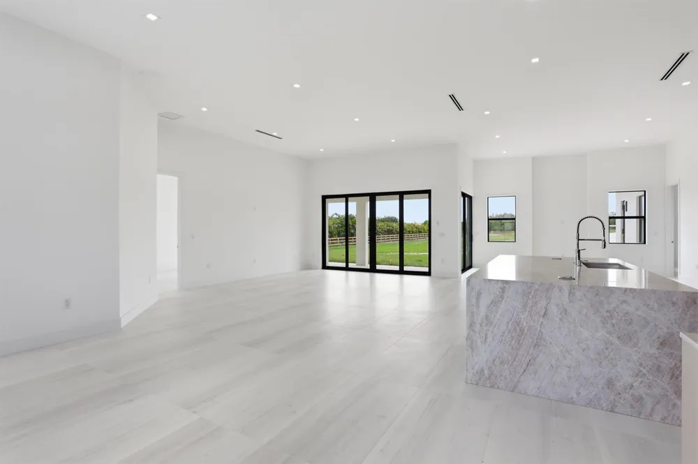 2324 Deer Run Trail Loxahatchee, FL 33470