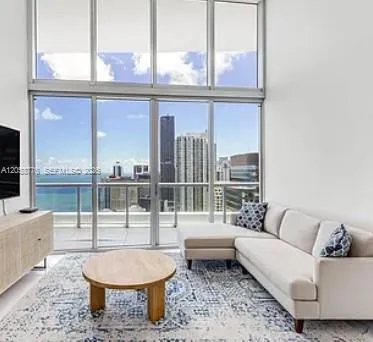 495 Brickell Ave #4105 Miami, FL 33131
