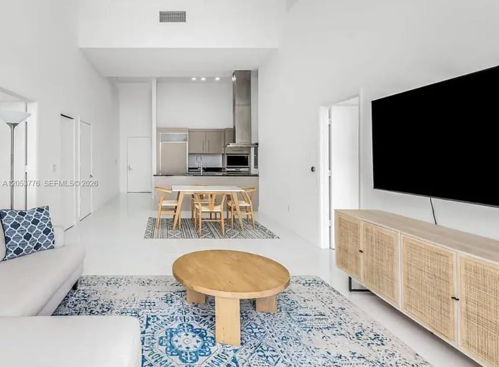 495 Brickell Ave #4105 Miami, FL 33131