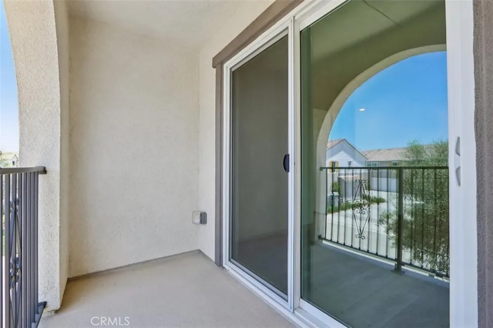 4295 S Hermosa Paseo Ontario, CA 91761