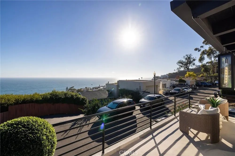 2936 Alexander Road Laguna Beach, CA 92651
