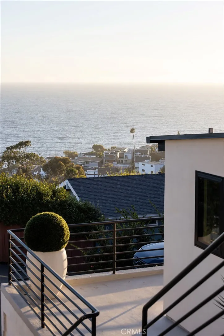 2936 Alexander Road Laguna Beach, CA 92651