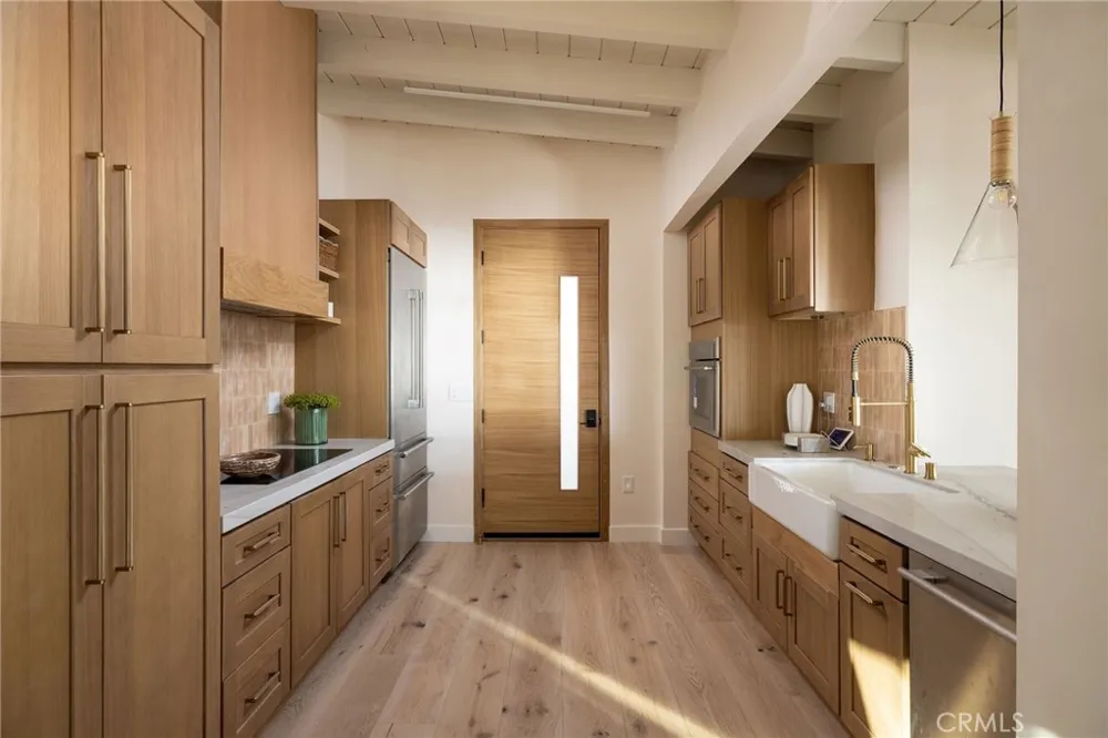 2936 Alexander Road Laguna Beach, CA 92651