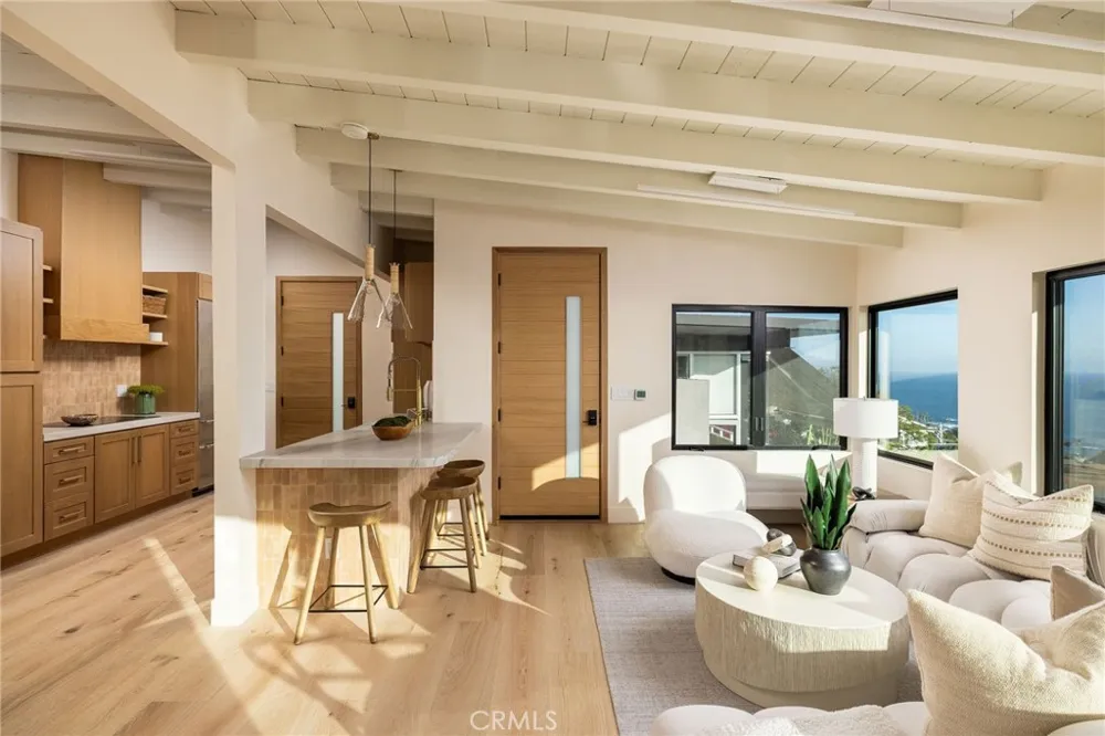 2936 Alexander Road Laguna Beach, CA 92651