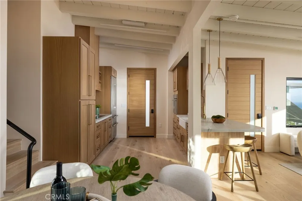 2936 Alexander Road Laguna Beach, CA 92651