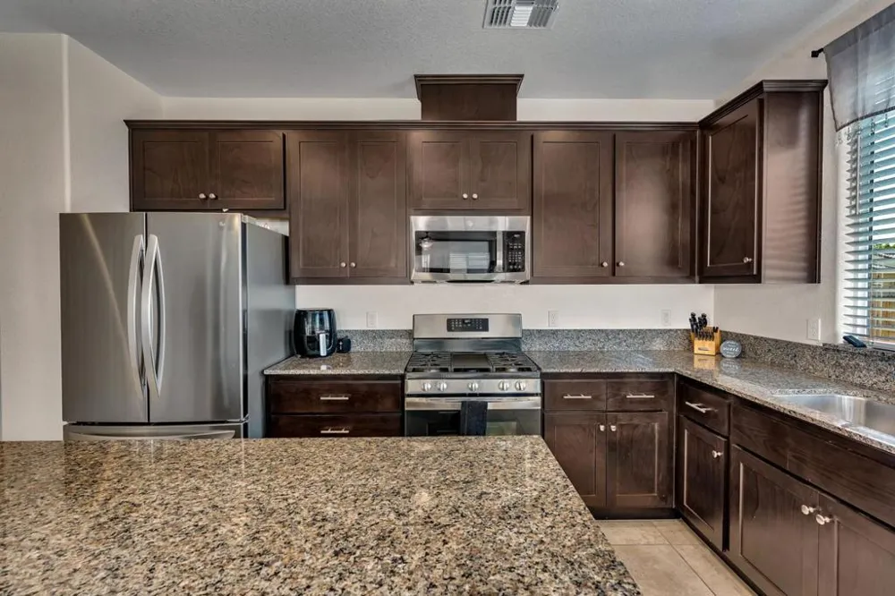 1964 Gus Villalta Drive Los Banos, CA 93635