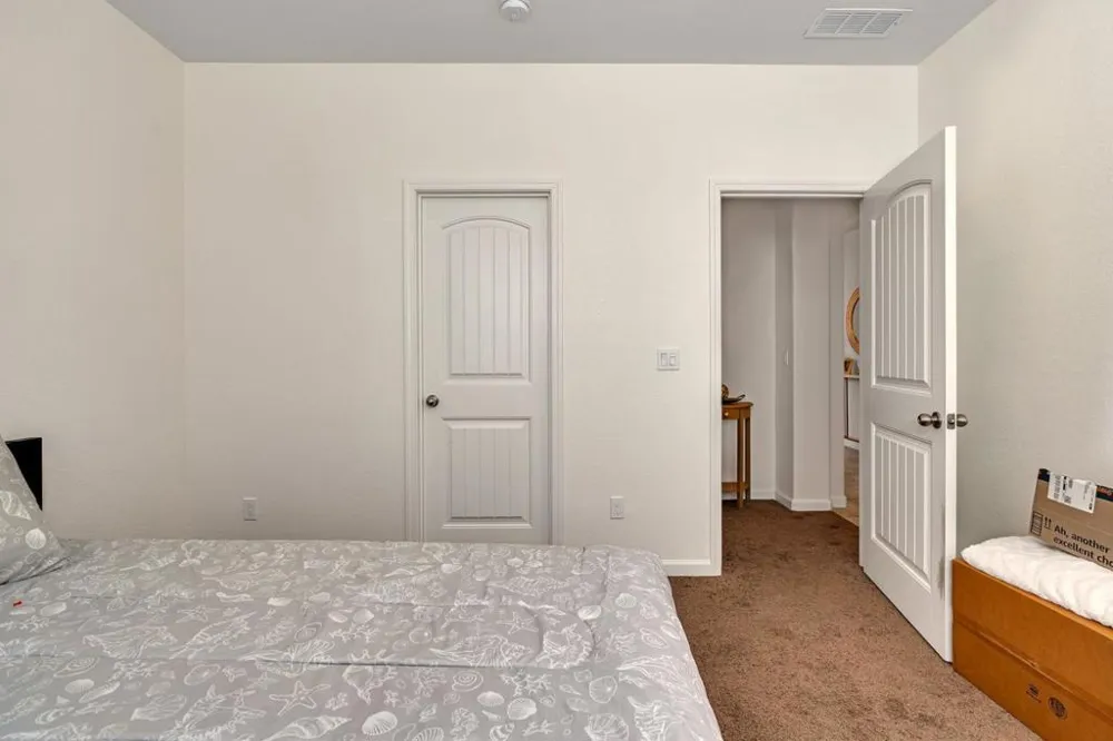 1964 Gus Villalta Drive Los Banos, CA 93635