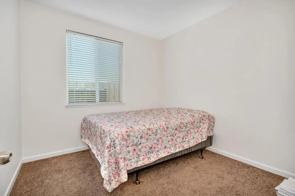 1964 Gus Villalta Drive Los Banos, CA 93635