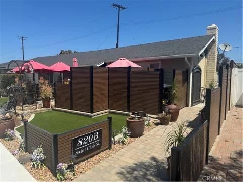 820 Saint Clair #1