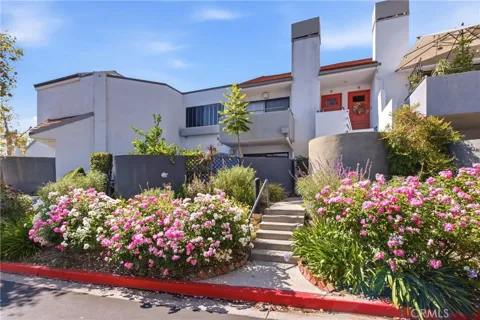 1175 Tivoli #73