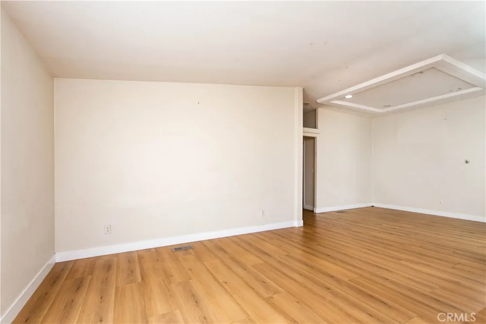 35950 116th E Littlerock, CA 93543