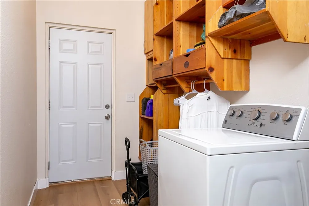 35950 116th E Littlerock, CA 93543