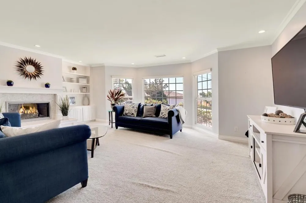972 Skylark Drive La Jolla, CA 92037