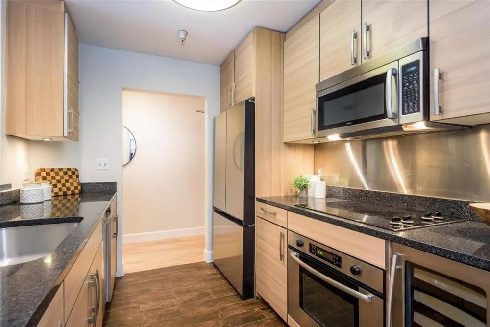 1700 De Anza Boulevard #109C San Mateo, CA 94403