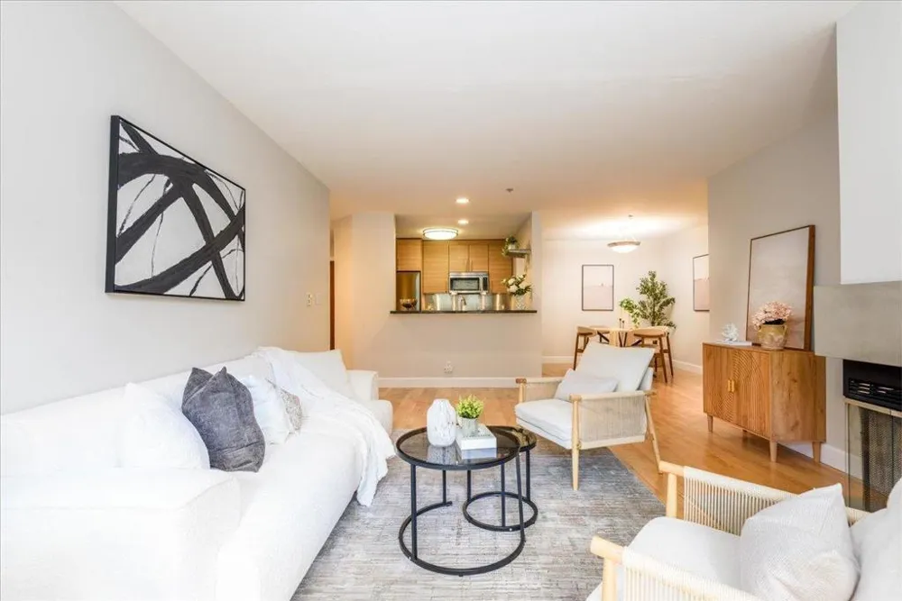 1700 De Anza Boulevard #109C San Mateo, CA 94403