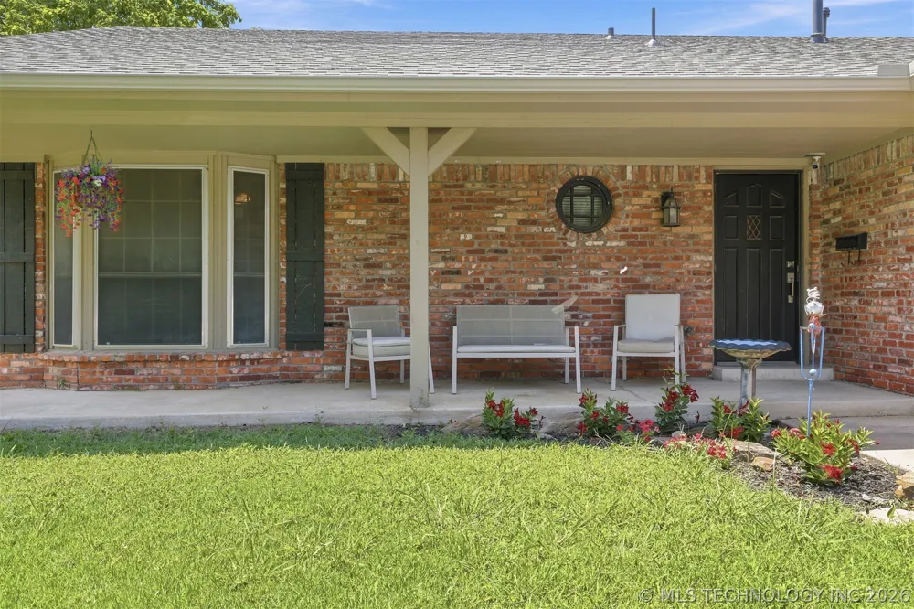3852 S 98th EastAvenue Tulsa, OK 74146