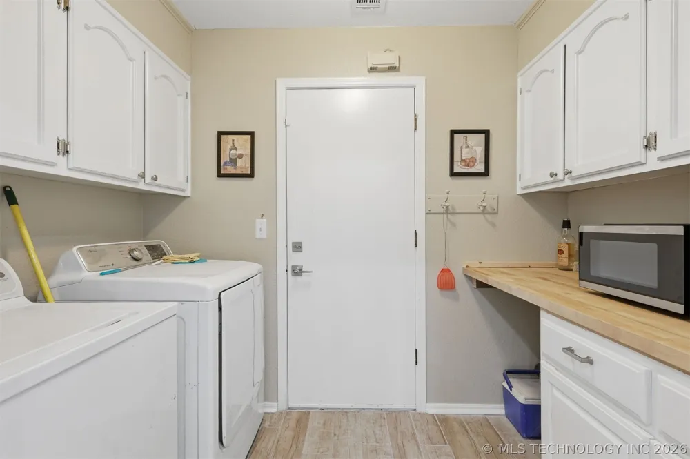 3852 S 98th EastAvenue Tulsa, OK 74146