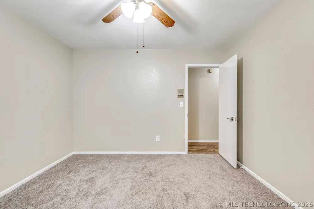 3852 S 98th EastAvenue Tulsa, OK 74146