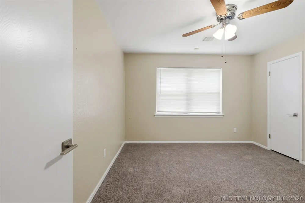 3852 S 98th EastAvenue Tulsa, OK 74146