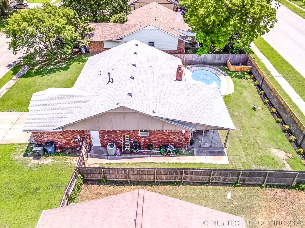 3852 S 98th EastAvenue Tulsa, OK 74146