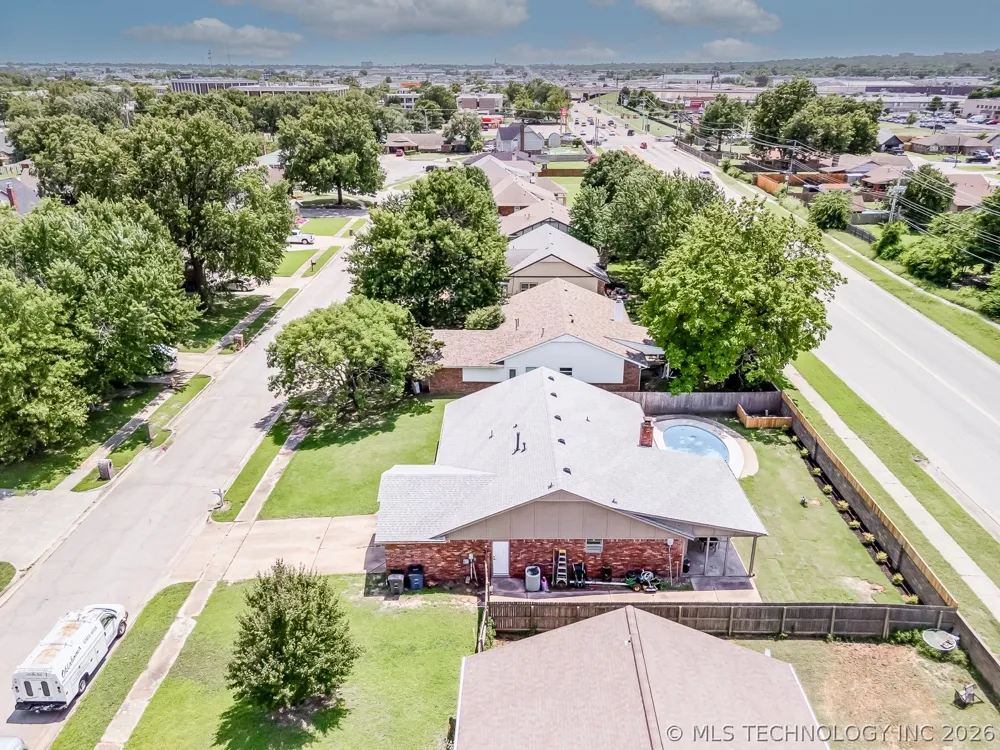 3852 S 98th EastAvenue Tulsa, OK 74146