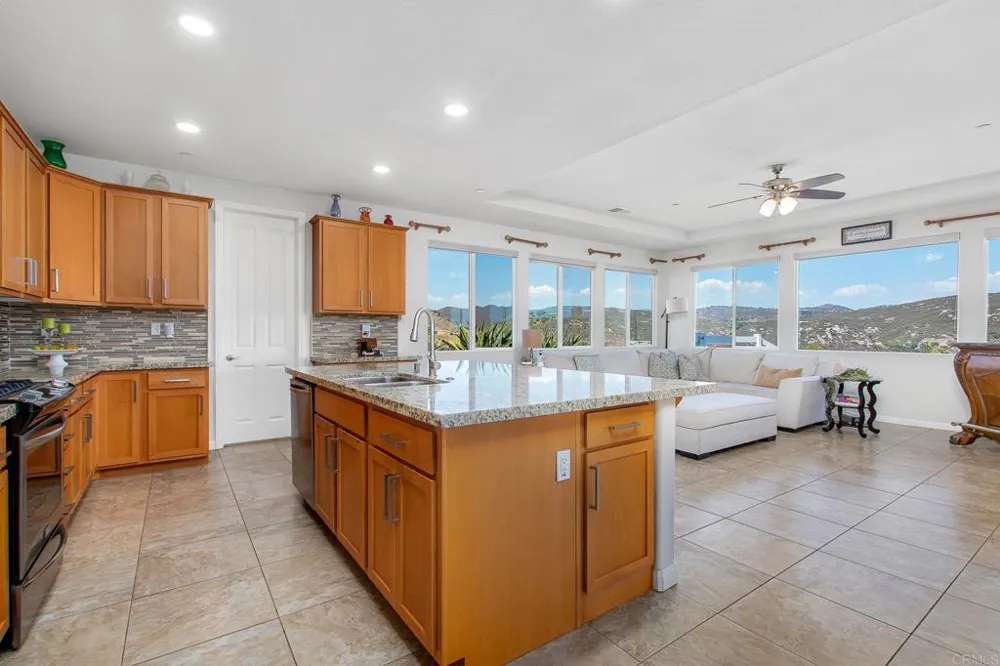 22952 Stokes Road Ramona, CA 92065