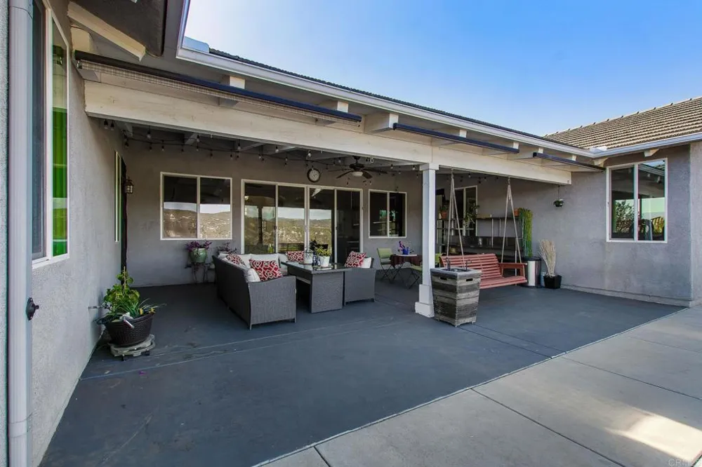 22952 Stokes Road Ramona, CA 92065