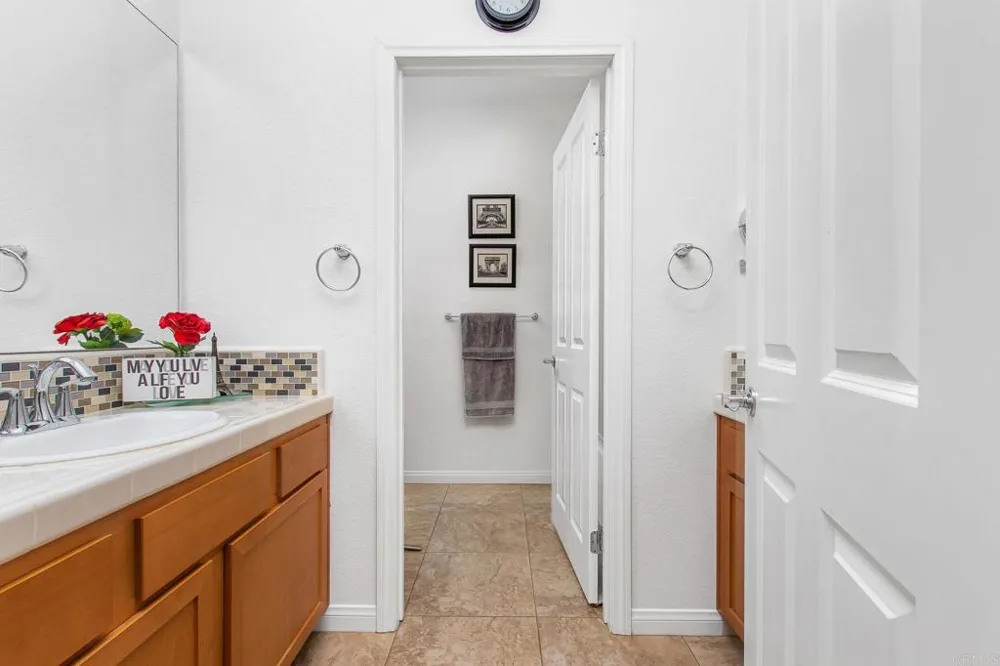 22952 Stokes Road Ramona, CA 92065
