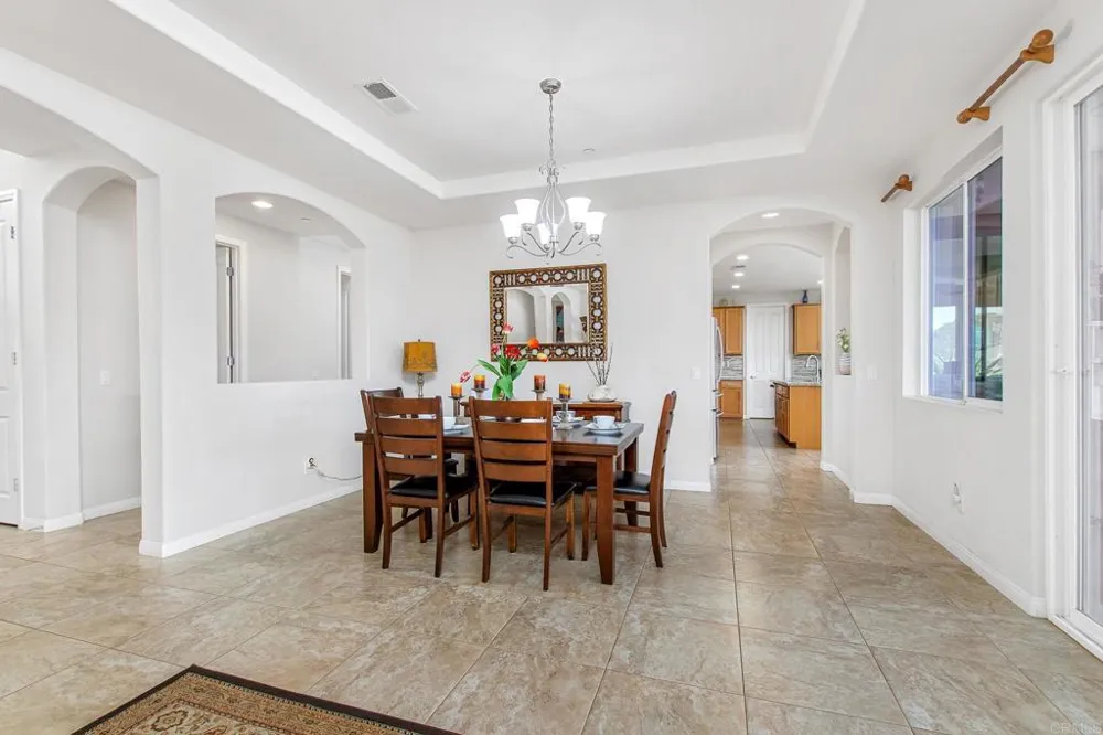 22952 Stokes Road Ramona, CA 92065